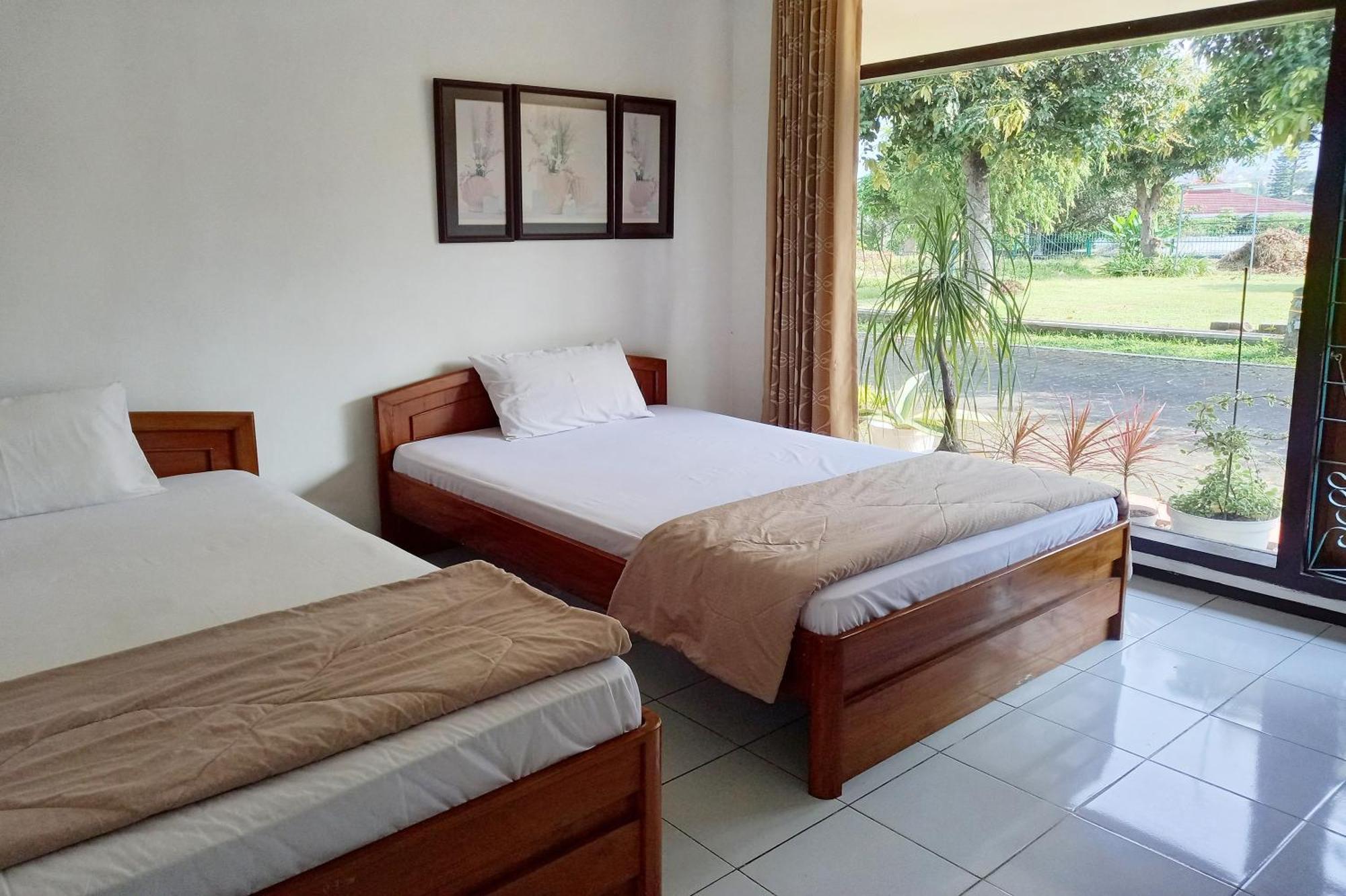 Vanda Villa Batu Exterior foto